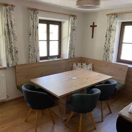 Auenhof Appartement *